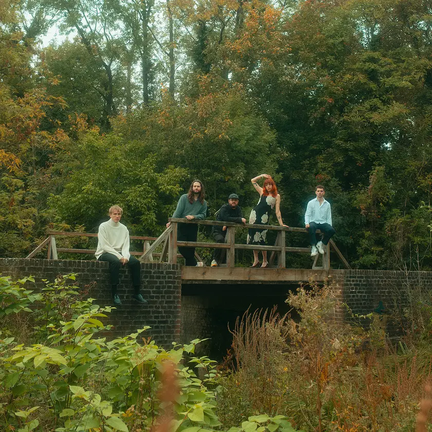 0041502733_10.jpg