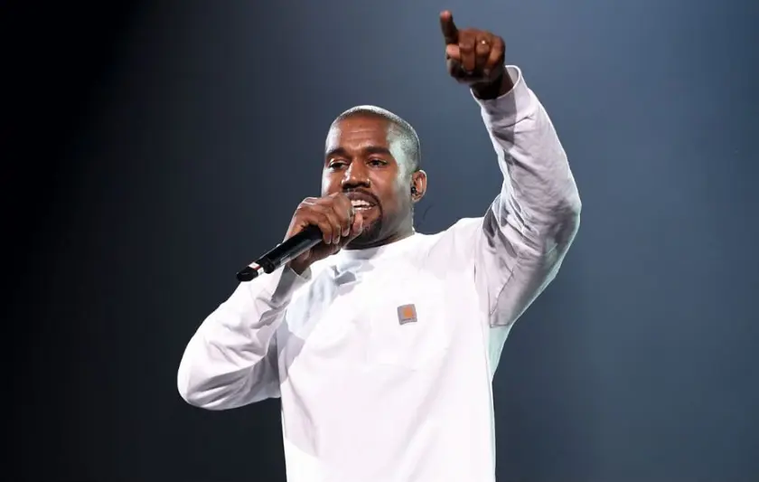 kanye-west-kid-cudi-live-performance-1-920x584.jpg