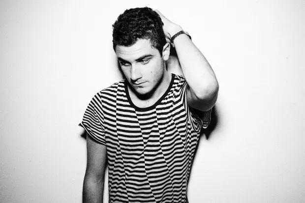 Nicolas-Jaar_01.jpg