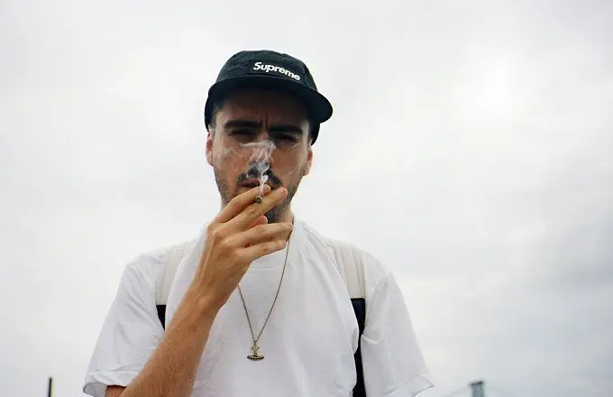oneman_l5uiz5.jpg
