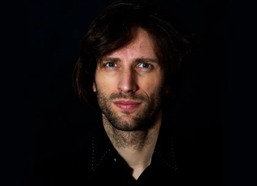 MTMzMDU2NDk2MDgxNjcyNjcw.jpg