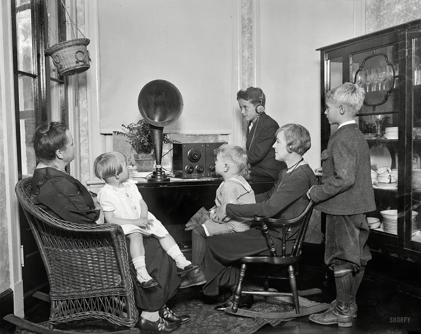radio-1925.jpg