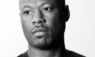 1024x1024zc_1a_cq_90_600x371q_90_robert-hood_2663_2664.jpg