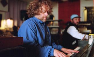 Benny-Sings-Kenny-Beats-by-Robb-Klassen.jpg