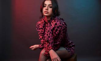 charli-xcx-love-gang-1493230967.jpg