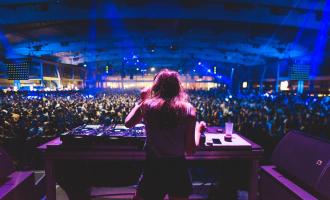 charlottedewitte_club_sonar2018_fernandoschlaepfer_008.9aB8db.jpg