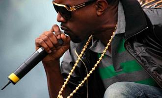 kanye-live-on-fuse.jpg