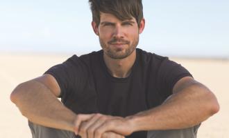 scott-hansen-tim-navis-xl.jpg